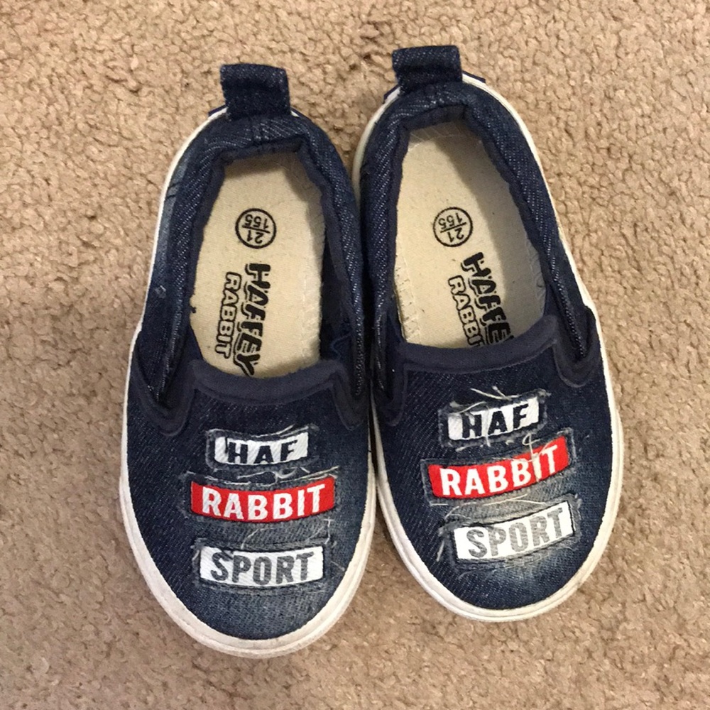 Shose - Picture 3 of 4